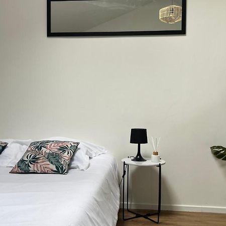 De Sauge Et D'Osier Apartment Nevers Bagian luar foto